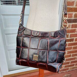 Dooney & Bourke Leather Crossbody Handbag